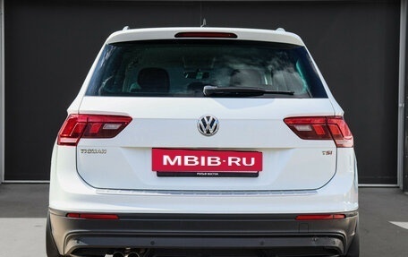 Volkswagen Tiguan II, 2017 год, 2 100 000 рублей, 5 фотография