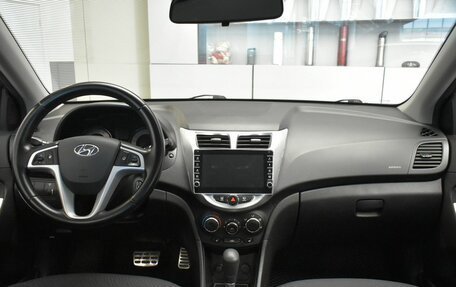 Hyundai Solaris II рестайлинг, 2012 год, 790 000 рублей, 9 фотография