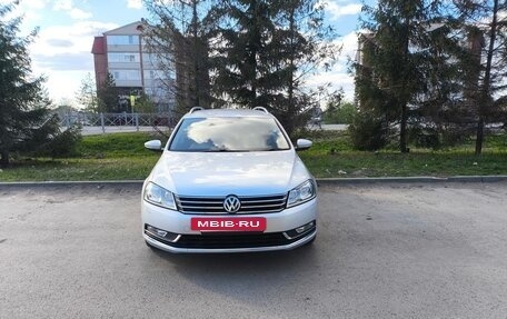 Volkswagen Passat B7, 2012 год, 970 000 рублей, 4 фотография