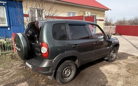 Chevrolet Niva I рестайлинг, 2012 год, 450 000 рублей, 2 фотография