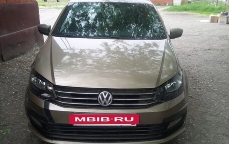 Volkswagen Polo VI (EU Market), 2015 год, 400 000 рублей, 2 фотография
