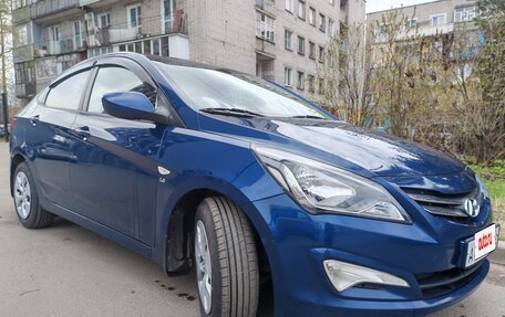 Hyundai Solaris II рестайлинг, 2015 год, 1 140 000 рублей, 3 фотография