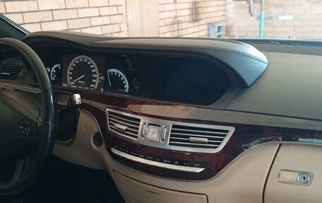 Mercedes-Benz S-Класс, 2007 год, 1 350 000 рублей, 7 фотография