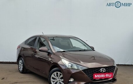 Hyundai Solaris II рестайлинг, 2021 год, 1 600 000 рублей, 3 фотография