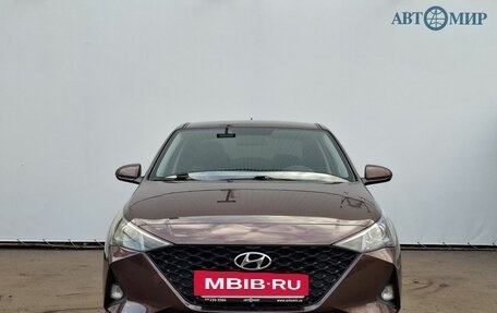 Hyundai Solaris II рестайлинг, 2021 год, 1 600 000 рублей, 2 фотография