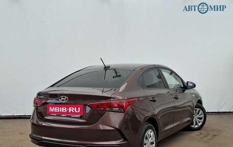 Hyundai Solaris II рестайлинг, 2021 год, 1 600 000 рублей, 5 фотография