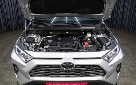 Toyota RAV4, 2020 год, 3 198 000 рублей, 9 фотография