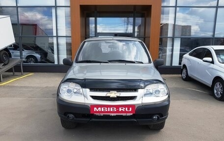 Chevrolet Niva I рестайлинг, 2009 год, 549 000 рублей, 2 фотография