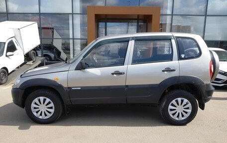 Chevrolet Niva I рестайлинг, 2009 год, 549 000 рублей, 8 фотография