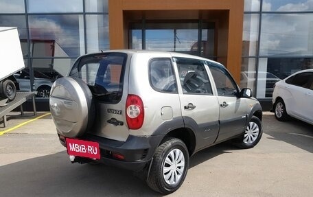 Chevrolet Niva I рестайлинг, 2009 год, 549 000 рублей, 5 фотография
