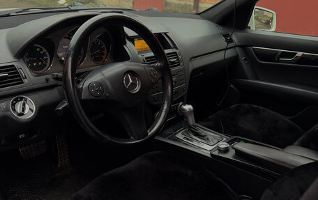 Mercedes-Benz C-Класс, 2010 год, 1 100 000 рублей, 4 фотография
