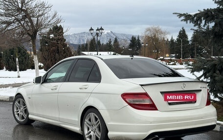 Mercedes-Benz C-Класс, 2010 год, 1 100 000 рублей, 3 фотография