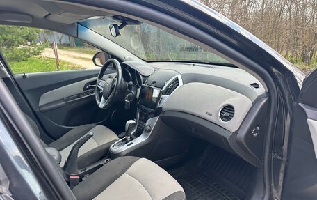 Chevrolet Cruze II, 2013 год, 890 000 рублей, 9 фотография