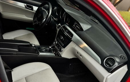 Mercedes-Benz C-Класс, 2011 год, 1 095 000 рублей, 15 фотография