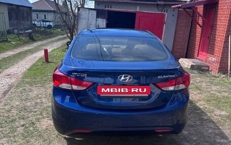 Hyundai Elantra V, 2011 год, 1 000 000 рублей, 3 фотография
