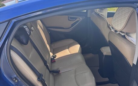 Hyundai Elantra V, 2011 год, 1 000 000 рублей, 12 фотография