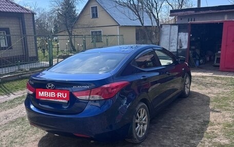Hyundai Elantra V, 2011 год, 1 000 000 рублей, 10 фотография