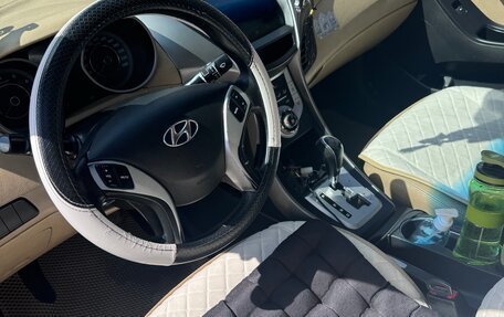 Hyundai Elantra V, 2011 год, 1 000 000 рублей, 18 фотография