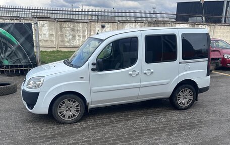 Fiat Doblo I, 2012 год, 620 000 рублей, 2 фотография