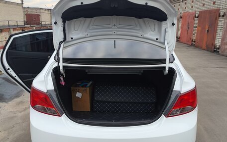 Hyundai Solaris II рестайлинг, 2015 год, 910 000 рублей, 14 фотография