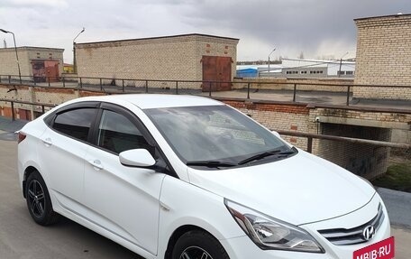 Hyundai Solaris II рестайлинг, 2015 год, 910 000 рублей, 9 фотография