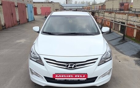 Hyundai Solaris II рестайлинг, 2015 год, 910 000 рублей, 18 фотография