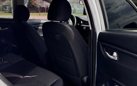 KIA Rio IV, 2017 год, 1 300 000 рублей, 8 фотография
