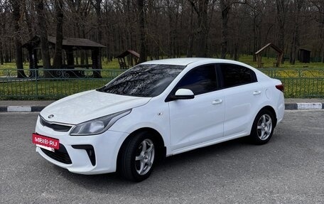 KIA Rio IV, 2017 год, 1 300 000 рублей, 3 фотография