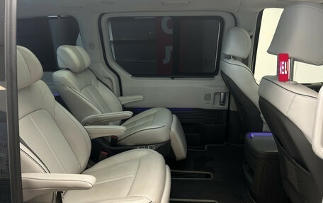 Hyundai Staria, 2022 год, 4 990 000 рублей, 7 фотография