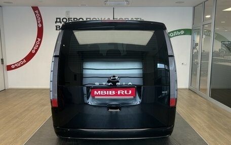 Hyundai Staria, 2022 год, 4 990 000 рублей, 5 фотография