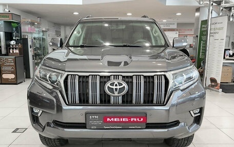 Toyota Land Cruiser Prado 150 рестайлинг 2, 2017 год, 3 950 000 рублей, 2 фотография