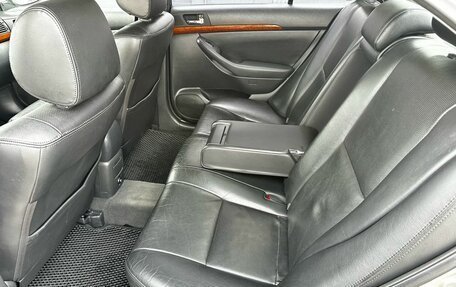 Toyota Avensis III рестайлинг, 2007 год, 850 000 рублей, 27 фотография