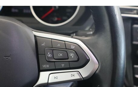 Volkswagen Tiguan II, 2021 год, 2 775 000 рублей, 10 фотография
