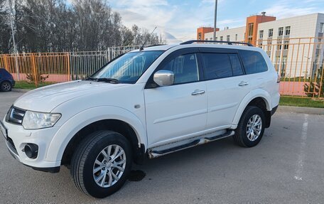 Mitsubishi Pajero Sport II рестайлинг, 2014 год, 1 600 000 рублей, 3 фотография