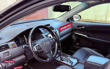 Toyota Camry, 2016 год, 2 450 000 рублей, 3 фотография
