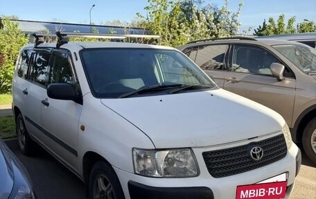Toyota Succeed I рестайлинг, 2002 год, 600 000 рублей, 2 фотография