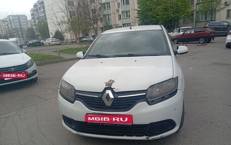 Renault Logan II, 2016 год, 410 000 рублей, 6 фотография
