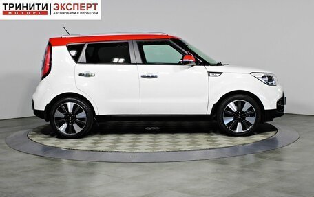 KIA Soul II рестайлинг, 2017 год, 1 747 000 рублей, 4 фотография