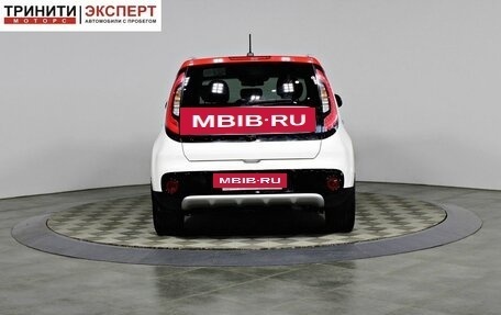 KIA Soul II рестайлинг, 2017 год, 1 747 000 рублей, 7 фотография