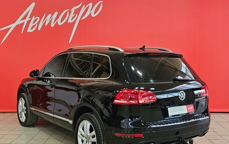 Volkswagen Touareg III, 2011 год, 1 780 000 рублей, 3 фотография