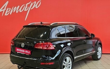 Volkswagen Touareg III, 2011 год, 1 780 000 рублей, 5 фотография