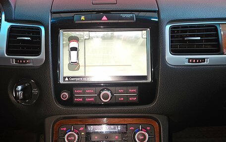 Volkswagen Touareg III, 2011 год, 1 780 000 рублей, 15 фотография
