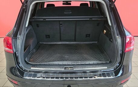 Volkswagen Touareg III, 2011 год, 1 780 000 рублей, 19 фотография
