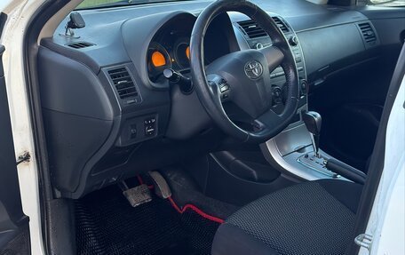 Toyota Corolla, 2011 год, 850 000 рублей, 12 фотография
