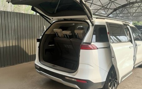 KIA Carnival, 2021 год, 4 500 000 рублей, 7 фотография