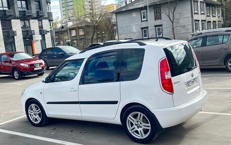 Skoda Roomster, 2013 год, 990 000 рублей, 3 фотография