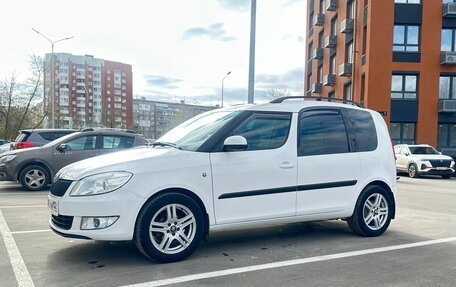 Skoda Roomster, 2013 год, 990 000 рублей, 2 фотография