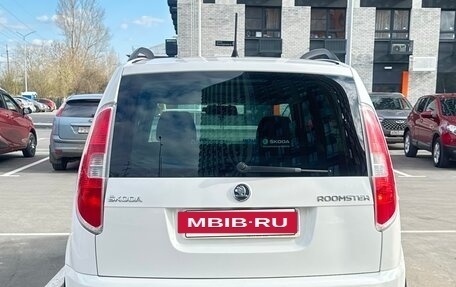Skoda Roomster, 2013 год, 990 000 рублей, 7 фотография
