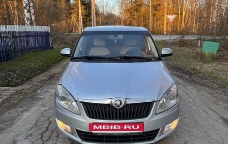 Skoda Fabia II, 2013 год, 630 000 рублей, 3 фотография