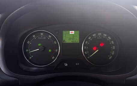 Skoda Fabia II, 2013 год, 630 000 рублей, 15 фотография